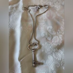 Beautiful Chico's Long Silver Key Pendant Necklace NEW!